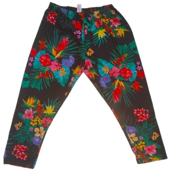 HAWAIIAN Print Cropped  Leggings - Picture 1 of 4